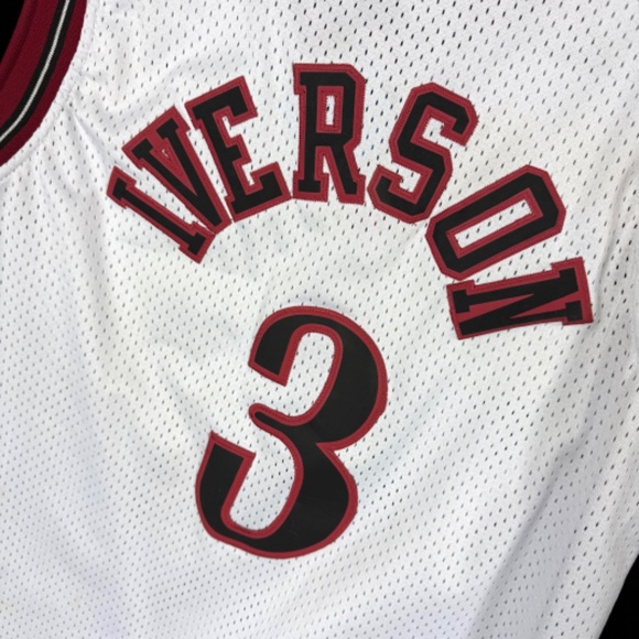 New wTag Addis Iverson 3 White Jersey M +2 Philadelphia 76ers Perfect Gift - Picture 11 of 13